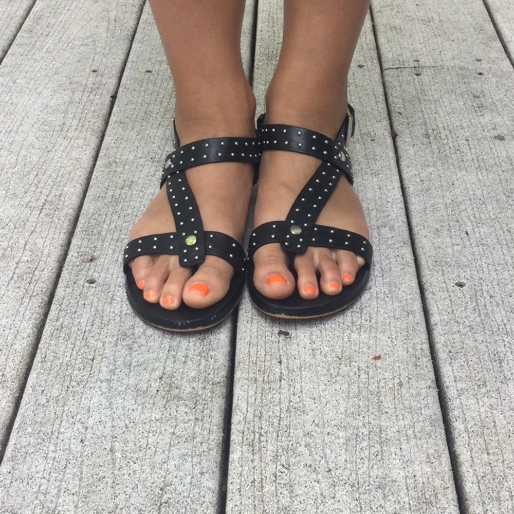 Vince Camuto studded black leather sandals sz 8